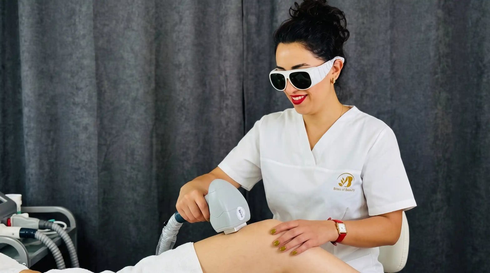 Laser-Haarentfernung bei Bites of Beauty